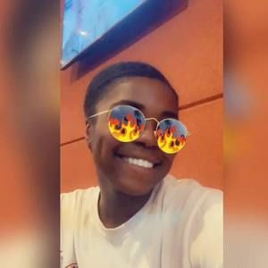 Meet your Posher, Bernadelle